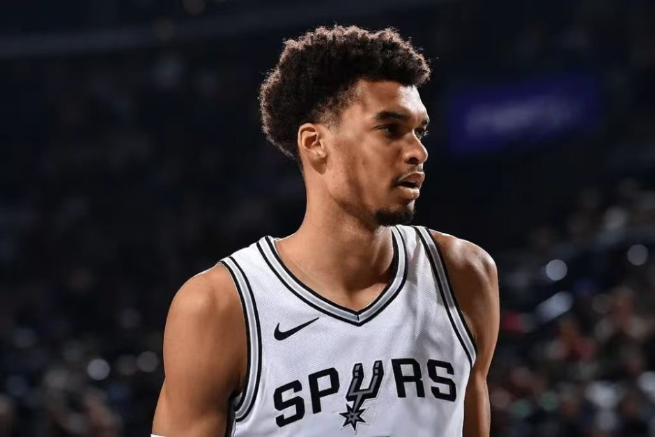 星空体育官网app-包含马刺队曝光波特兰开拓者队新队长的词条