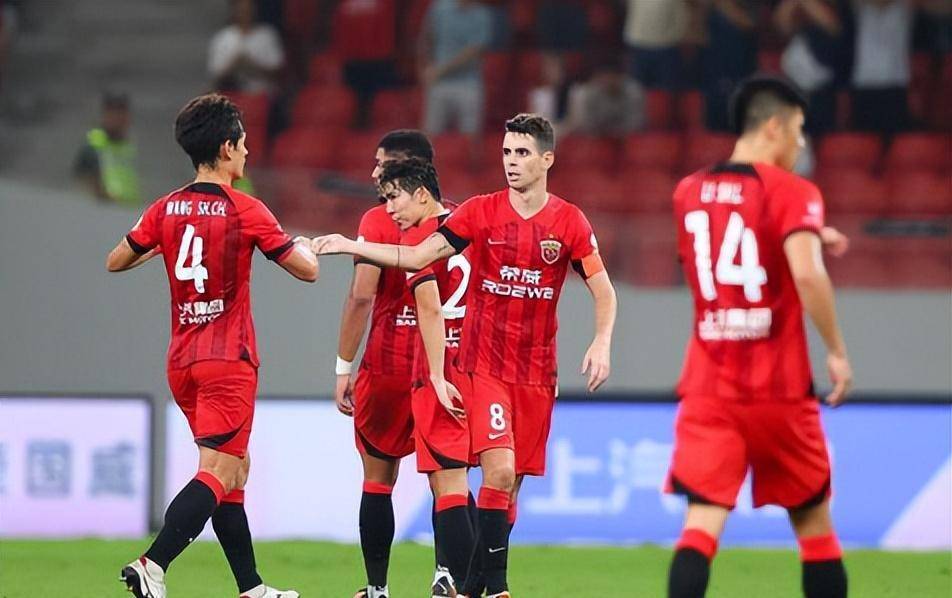 上海申花对战河南建业，赛场对决胜负难料的简单介绍