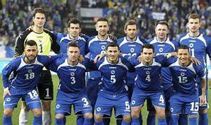 星空体育中国官网-关于鹿岛鹿角进攻端火力强劲，欲破西悉尼流浪者防线的信息