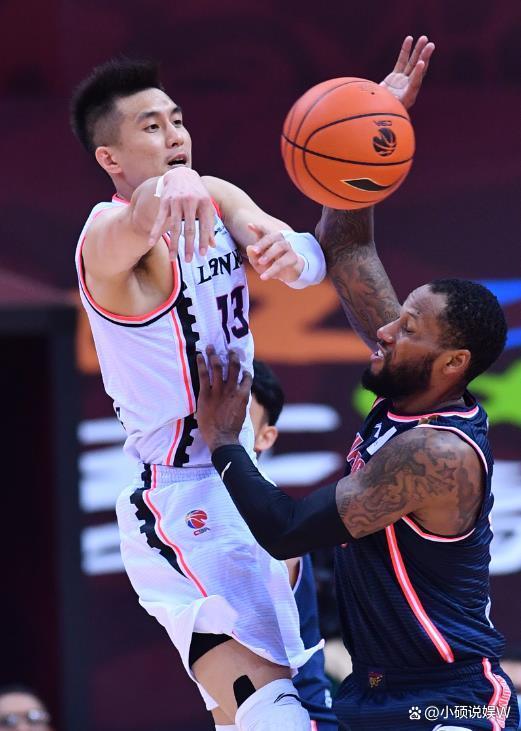 包含河北男篮主场告捷，球队实力逐渐显现的词条