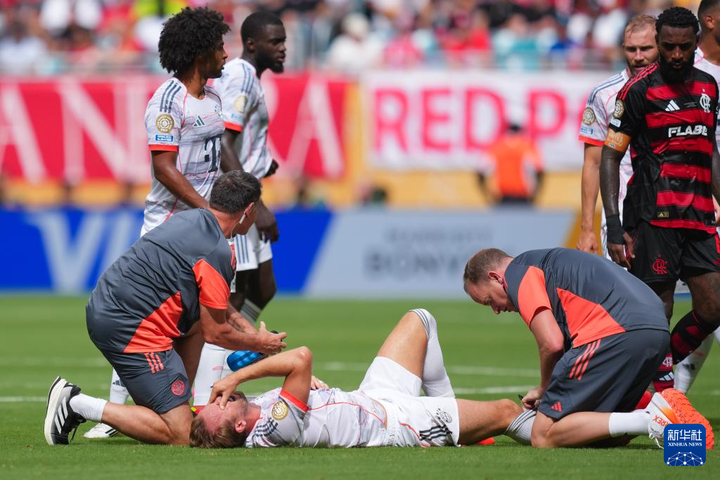 星空体育中国官网-拜仁慕尼黑逆袭晋级，强势夺冠