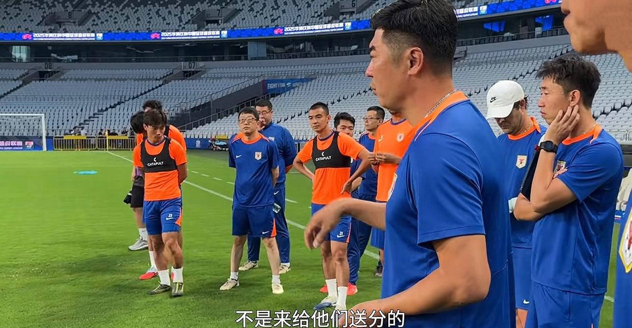 星空体育登录-关于球队紧密合作，士气高涨备战决战的信息