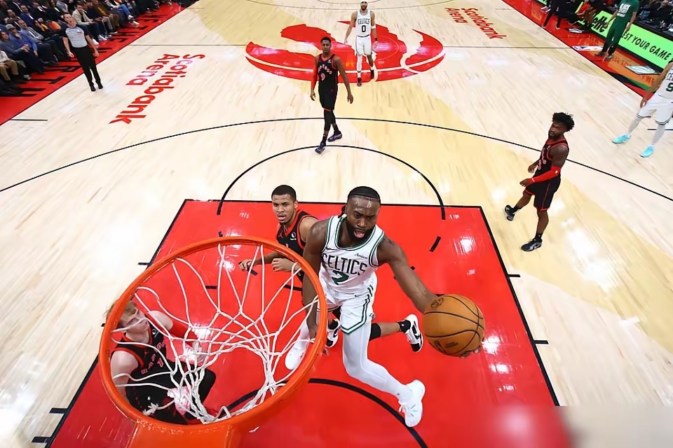 星空体育注册-猛龙在客场赢得对凯尔特人的关键胜利