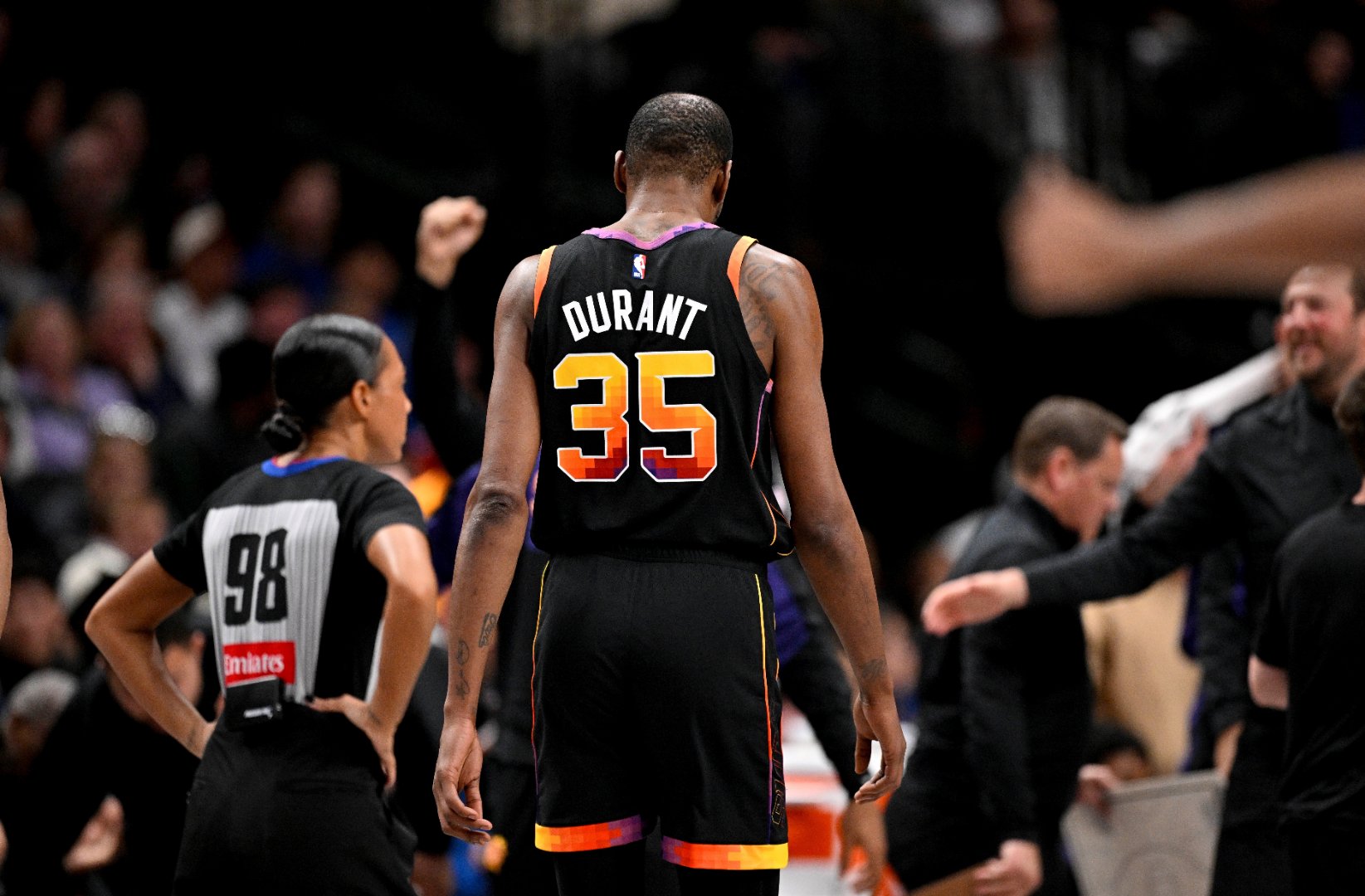 星空体育网页版登录入口-猛士客场险胜黄蜂，杜兰特狂砍41分成全场最高的简单介绍