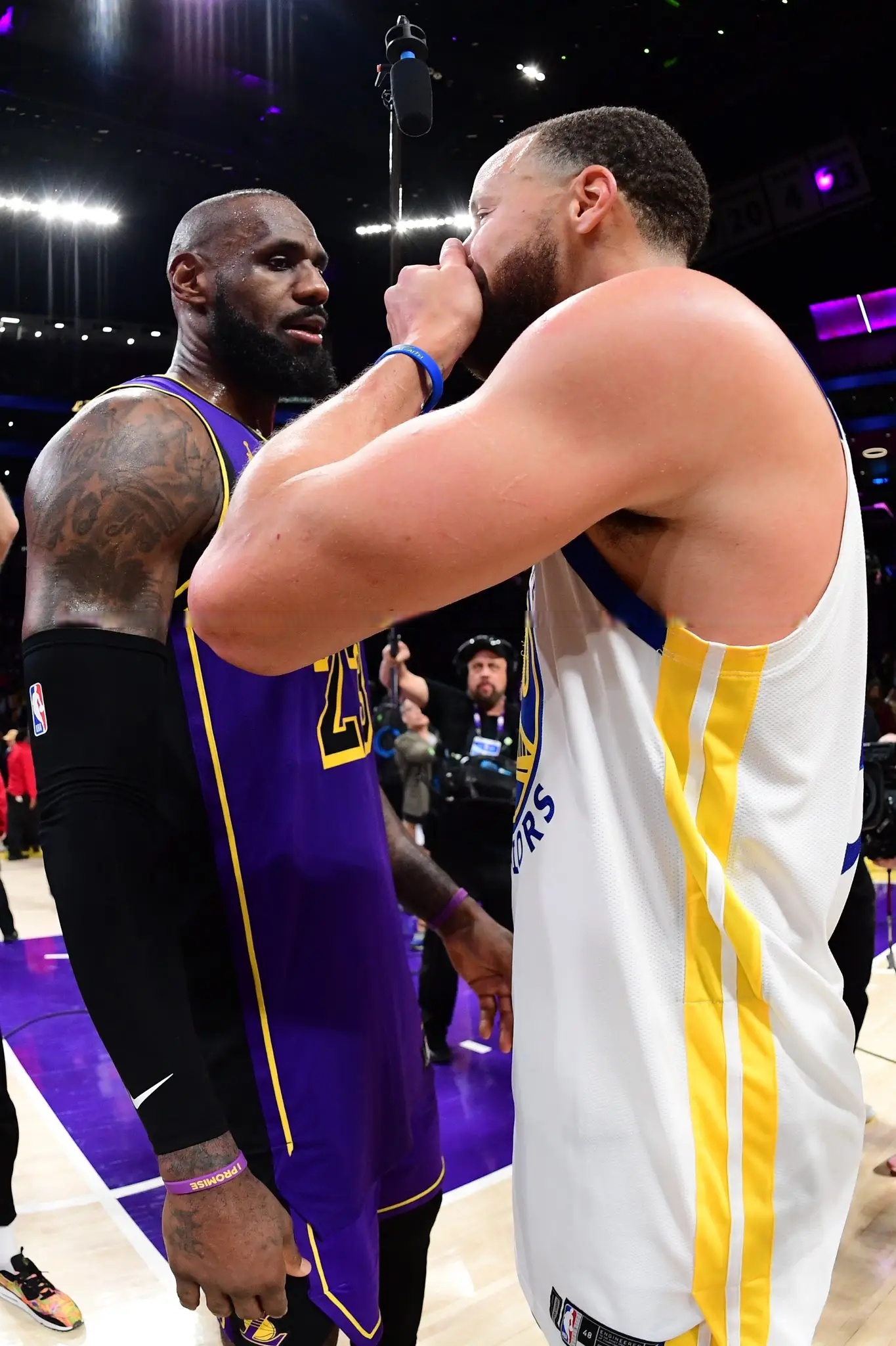 湖人主场击败奇才,詹姆斯创新高全场最高分的简单介绍 湖人主场击败奇才,詹姆斯创新高全场最高分的简单介绍