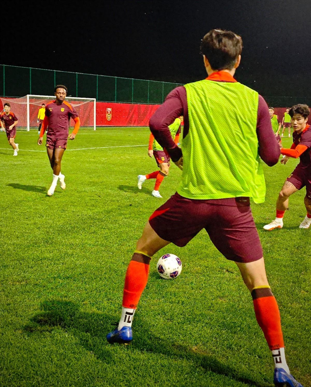 星空体育地址-球队备战情况曝光，球员状态备受关注的简单介绍