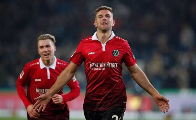 星空体育登录-包含凯泽斯劳滕球队在比赛中彻底压倒对手的词条