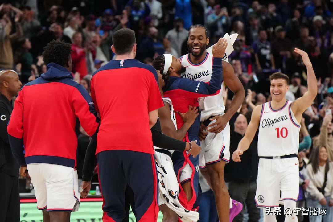 星空体育官网登录网址-快船关键战胜对手，晋级季后赛有望